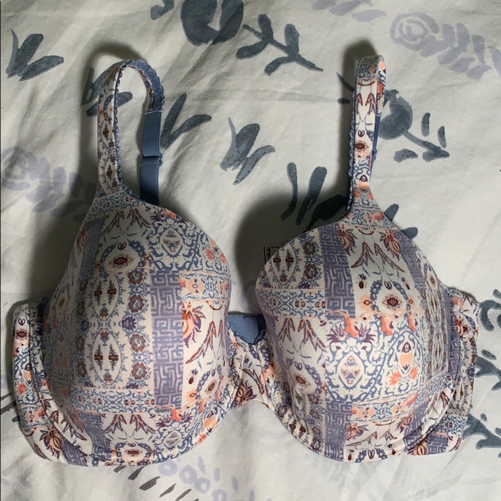 Lined Perfect Coverage Body by Victoria Bra